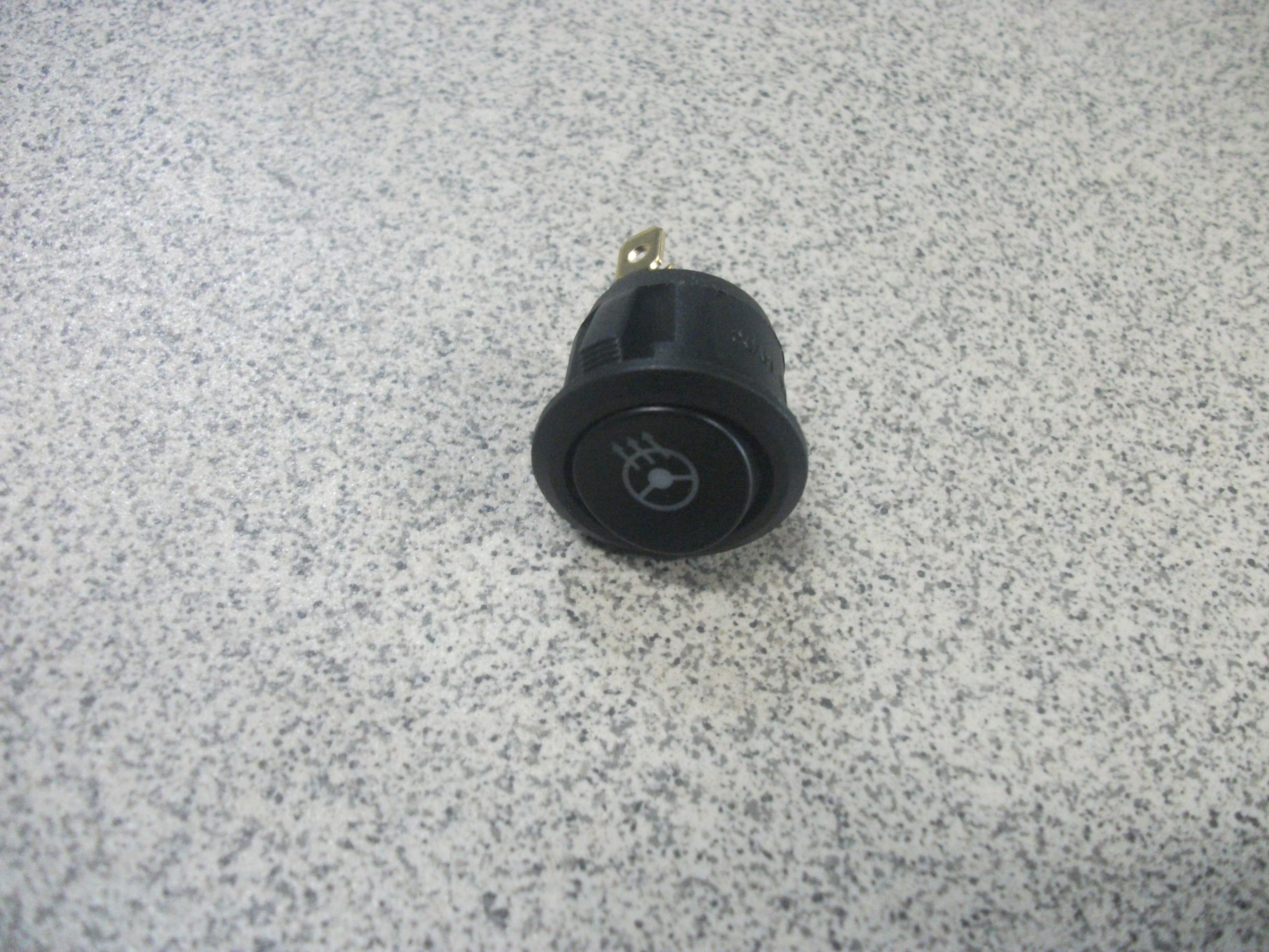 Переключатель  ПОДОГРЕВА РУЛЯ   с подсветкой и изображением    R13-112B10 20A 12V DC