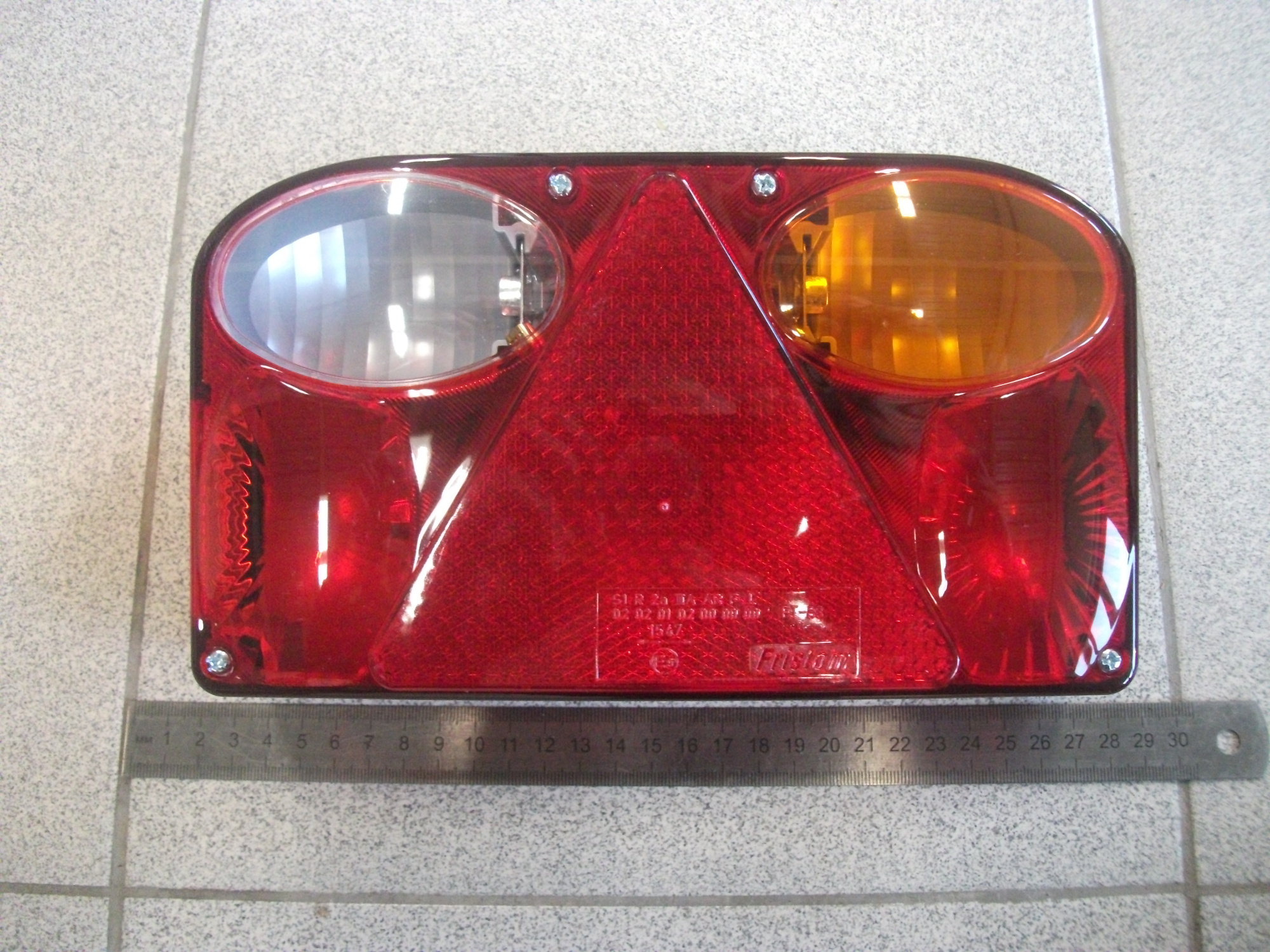Фонарь задний  с кабелем универсальный    FRISTOM   12V/36V  ПРАВЫЙ  с  зад.ходом   FT088PCOF