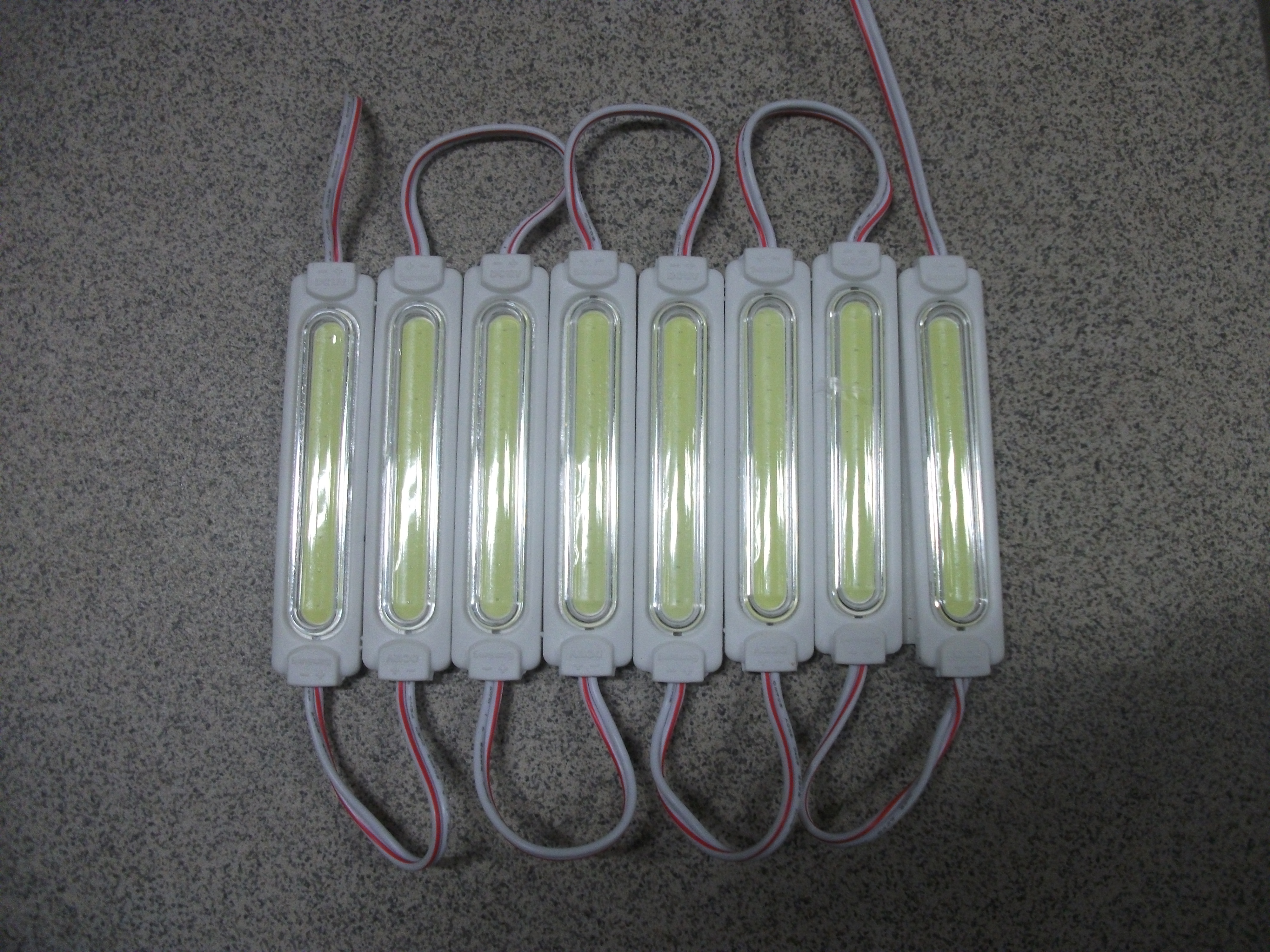Фонарь   Габаритный  контурный   диодный   БЕЛЫЙ   (ПЛАФОН)  DC12V   1 КОБ