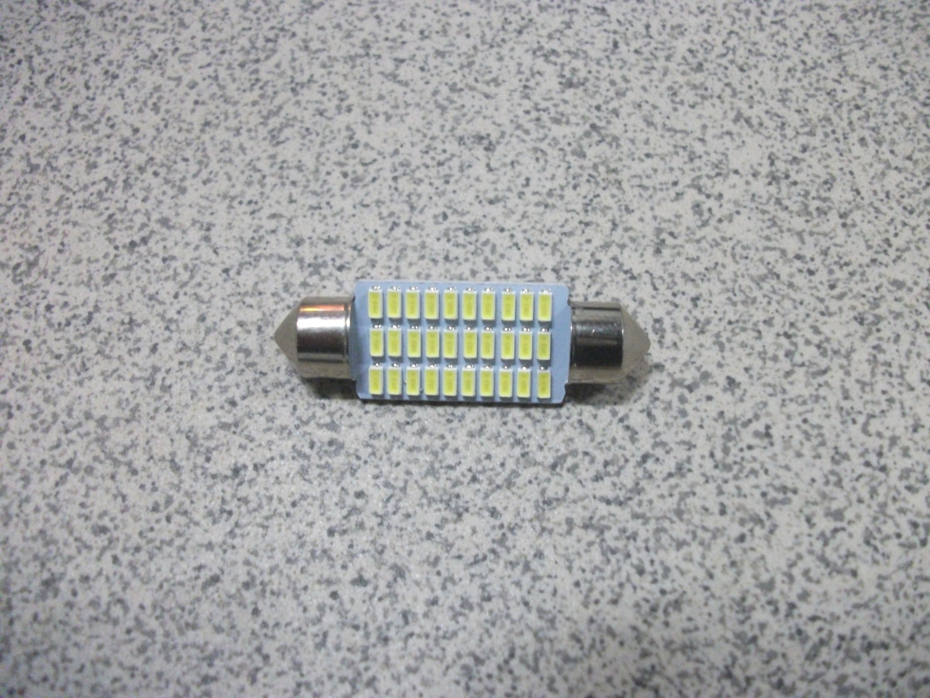 T11  Светодиод  салонный 39 мм   27 SMD, 30 SMD