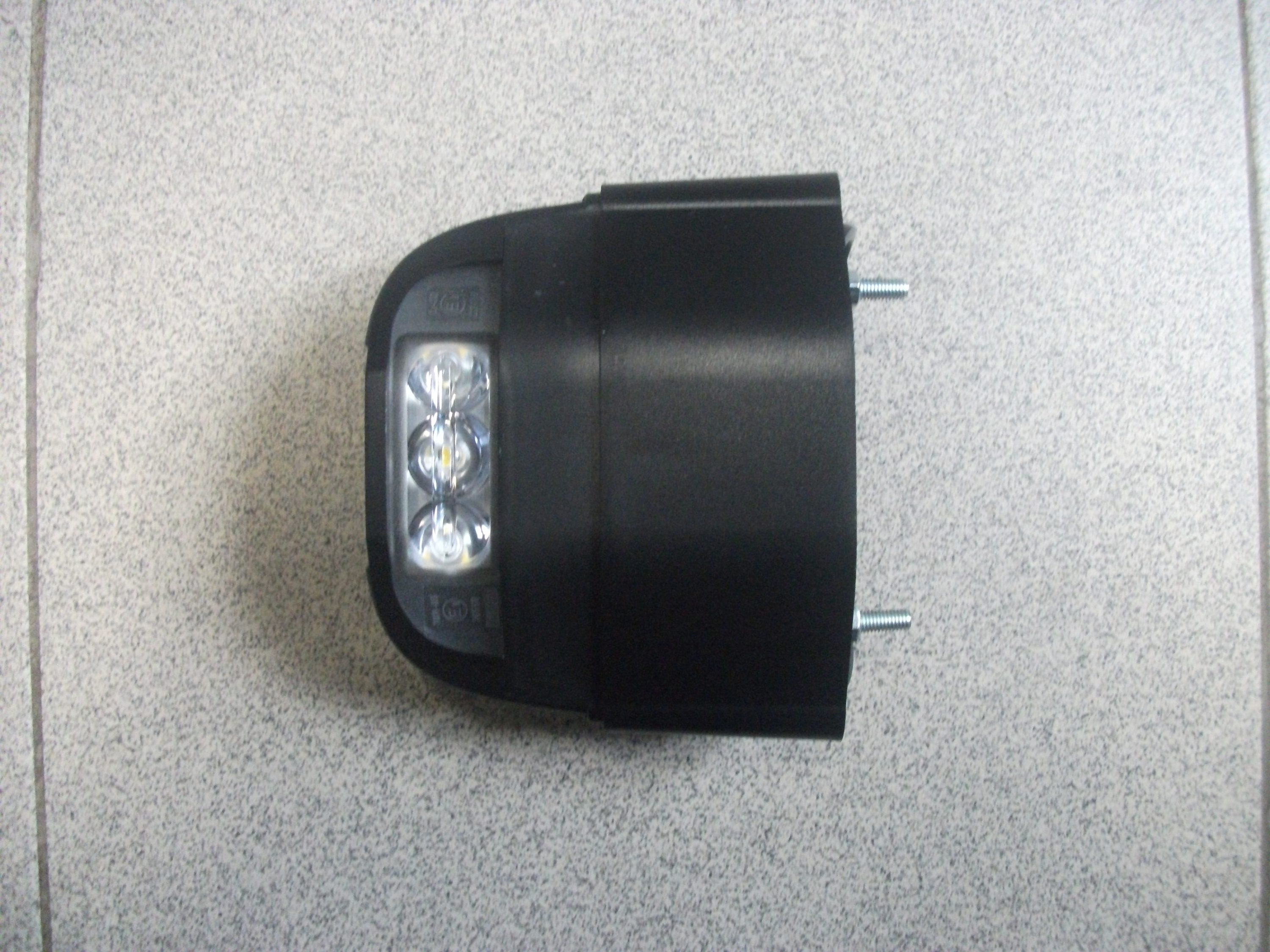 Фонарь  Подсветки  Номера  12-30v   LED  FRISTOM  на возвышении с проводом 0,5м