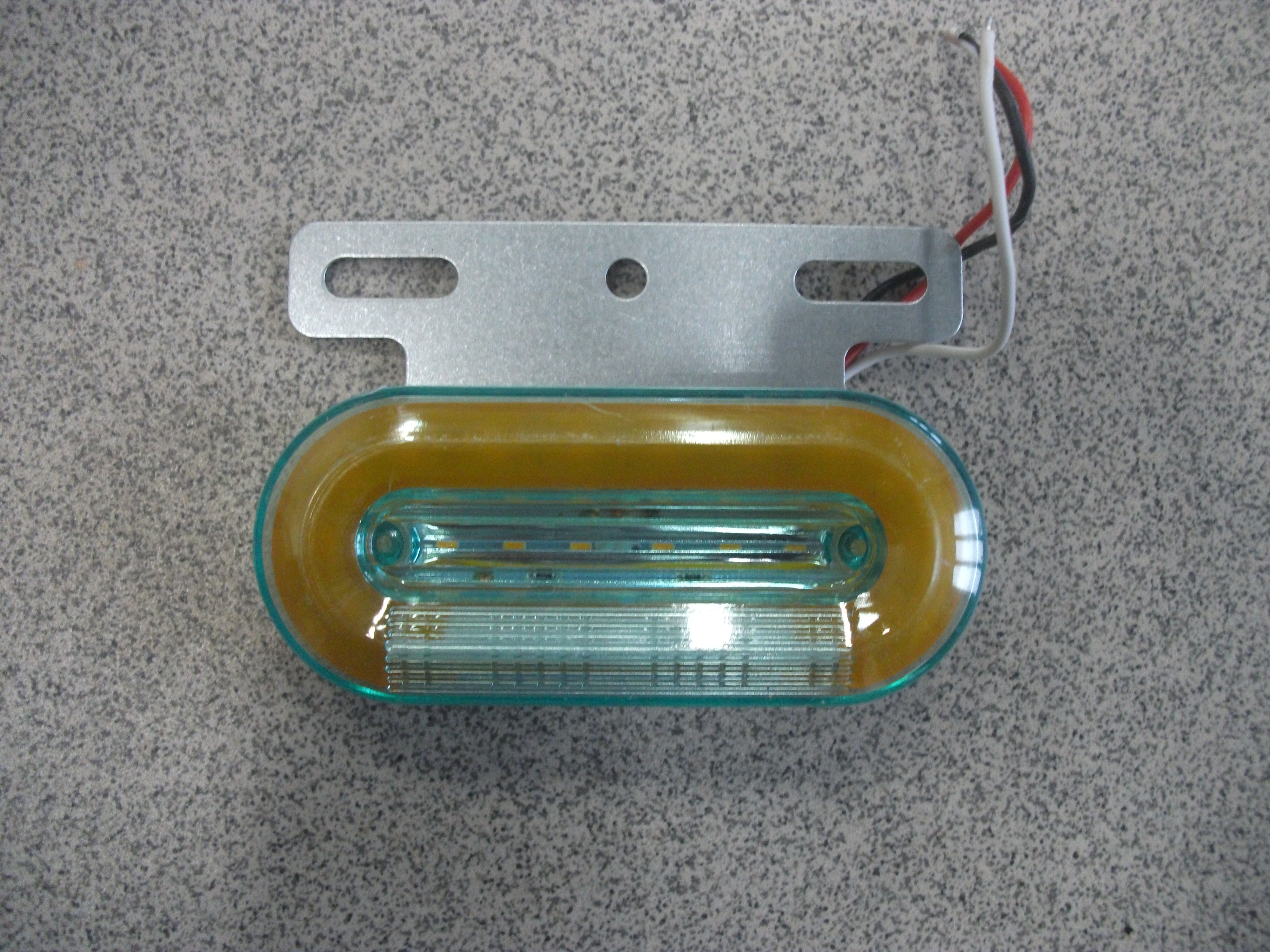 Фонарь   Габаритный   с  Подсветкой колеса  12v  LED  SQ-7006-12V
