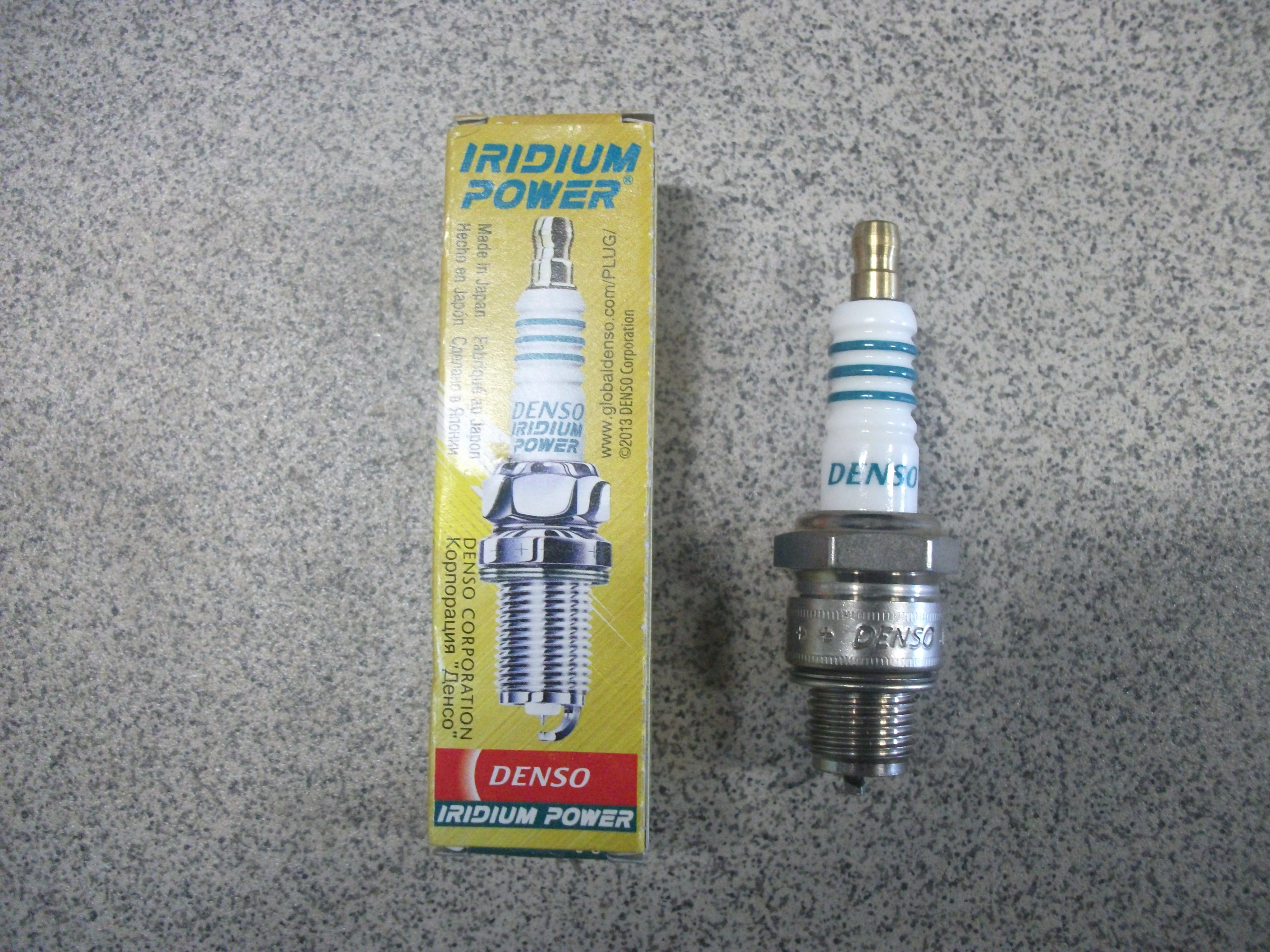 Свечи зажигания DENSO иридиевая 1 шт  5381 IWF24