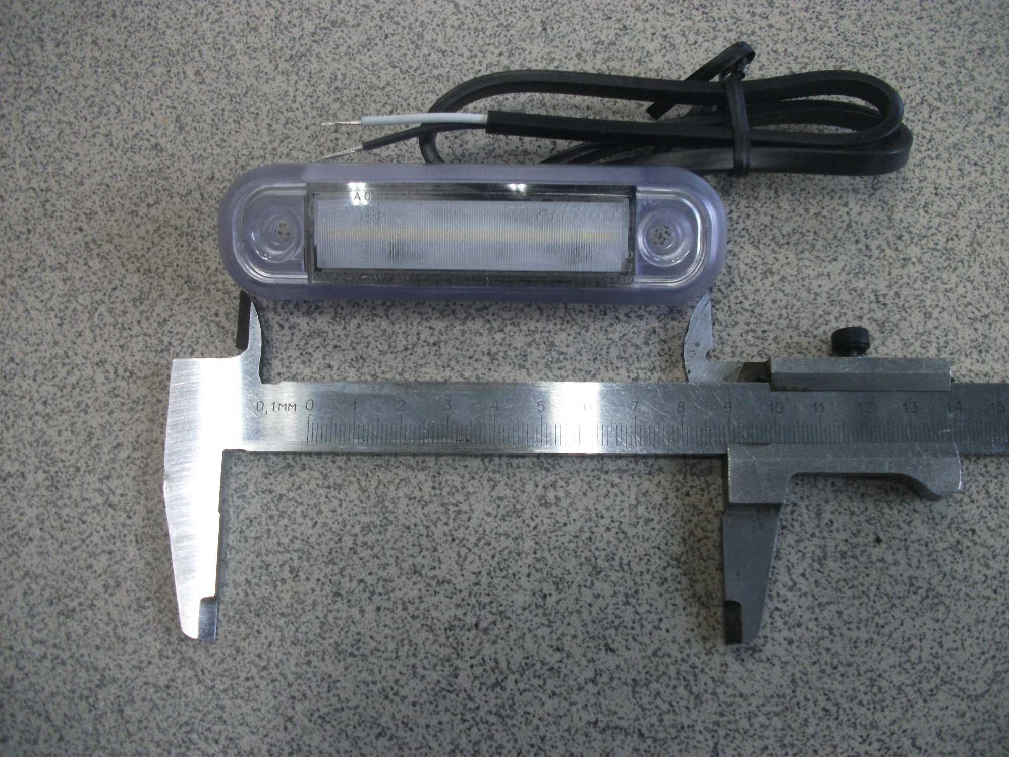 Фонарь   Габаритный  контурный   диодный   БЕЛЫЙ   FRISTOM  12-30v   FT045BLED
