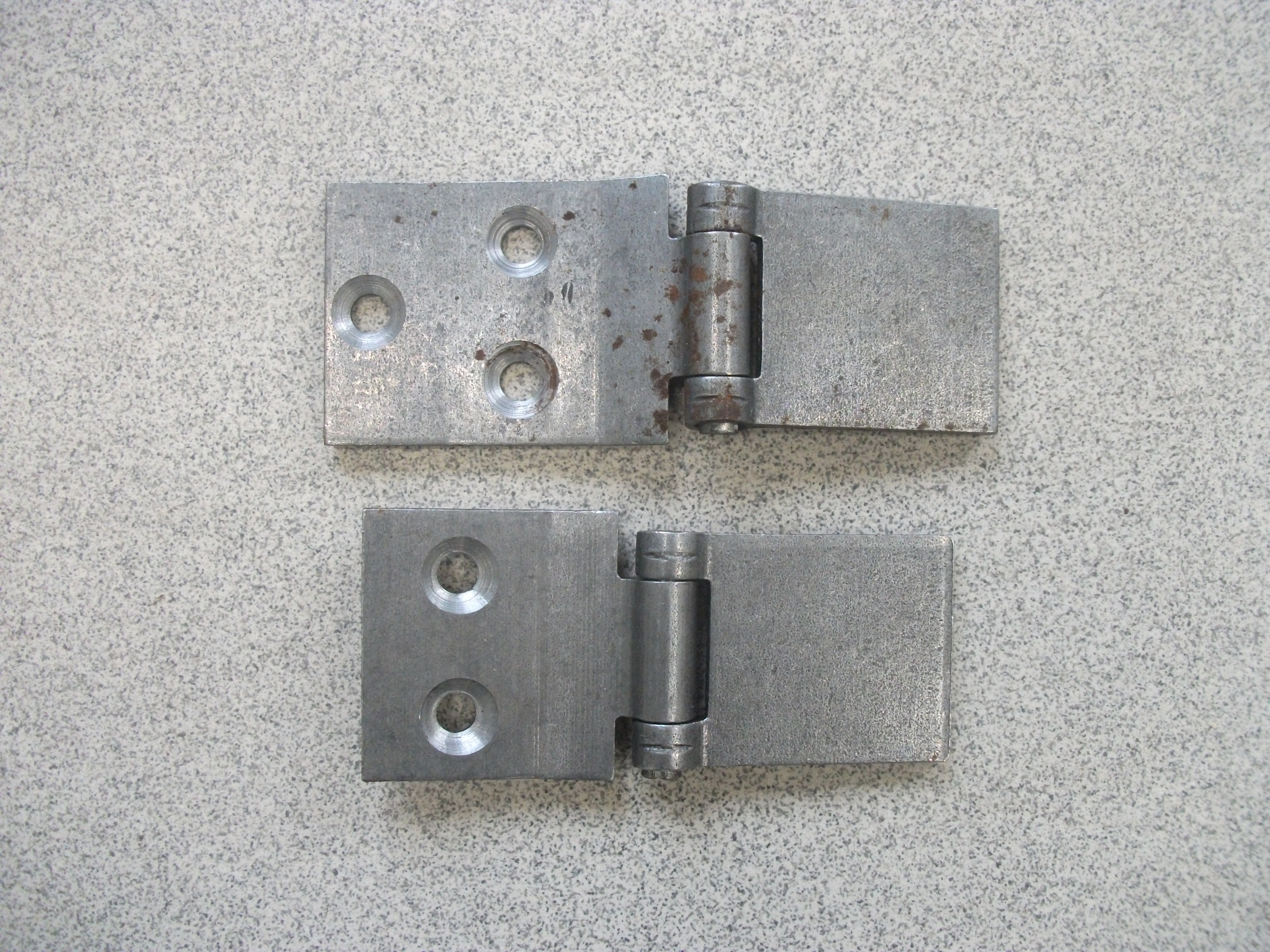 Петли   Двери  2101  верх+низ     21010-6206014/30-00