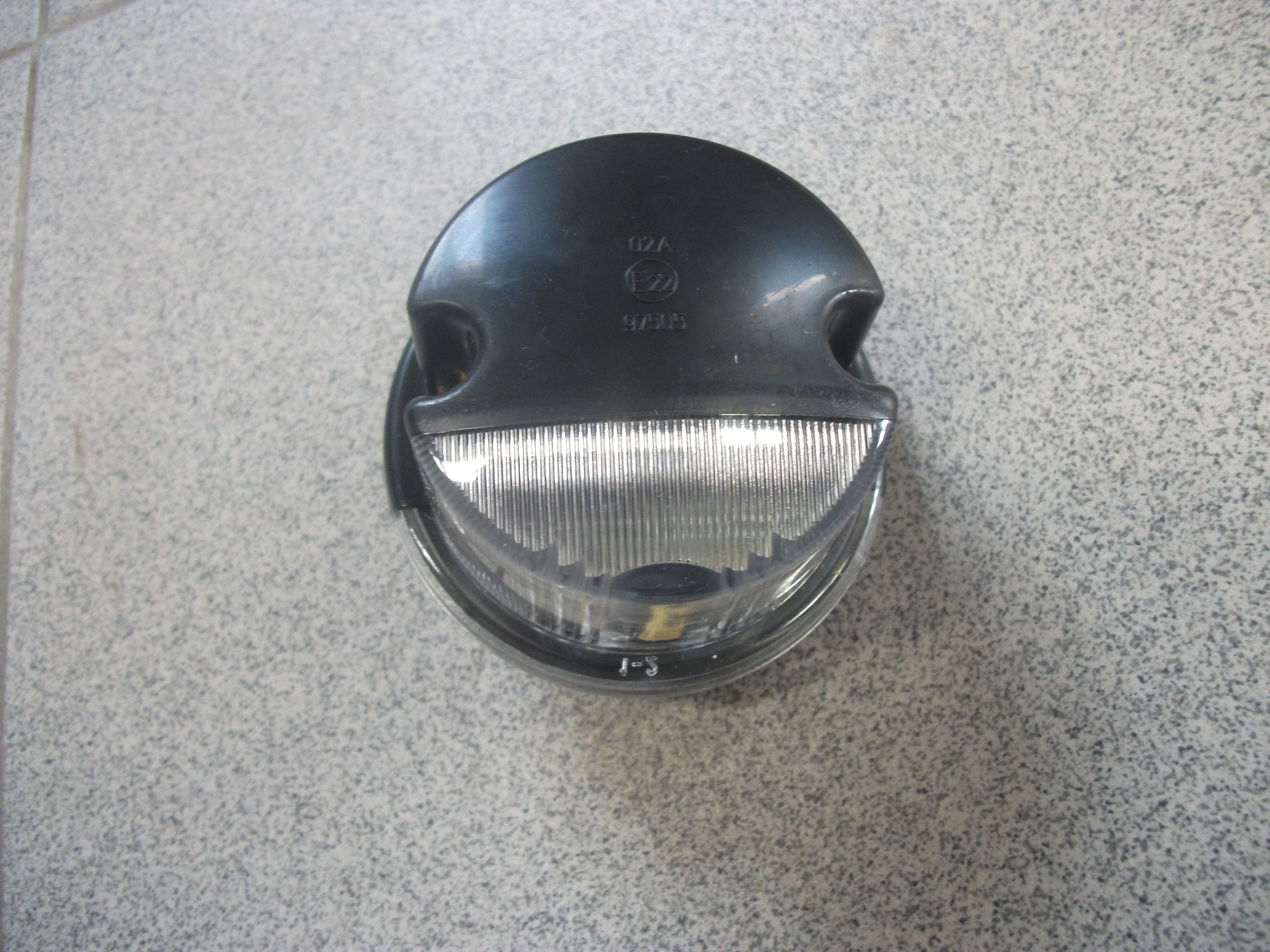 Фонарь   Передний   контурный    12v