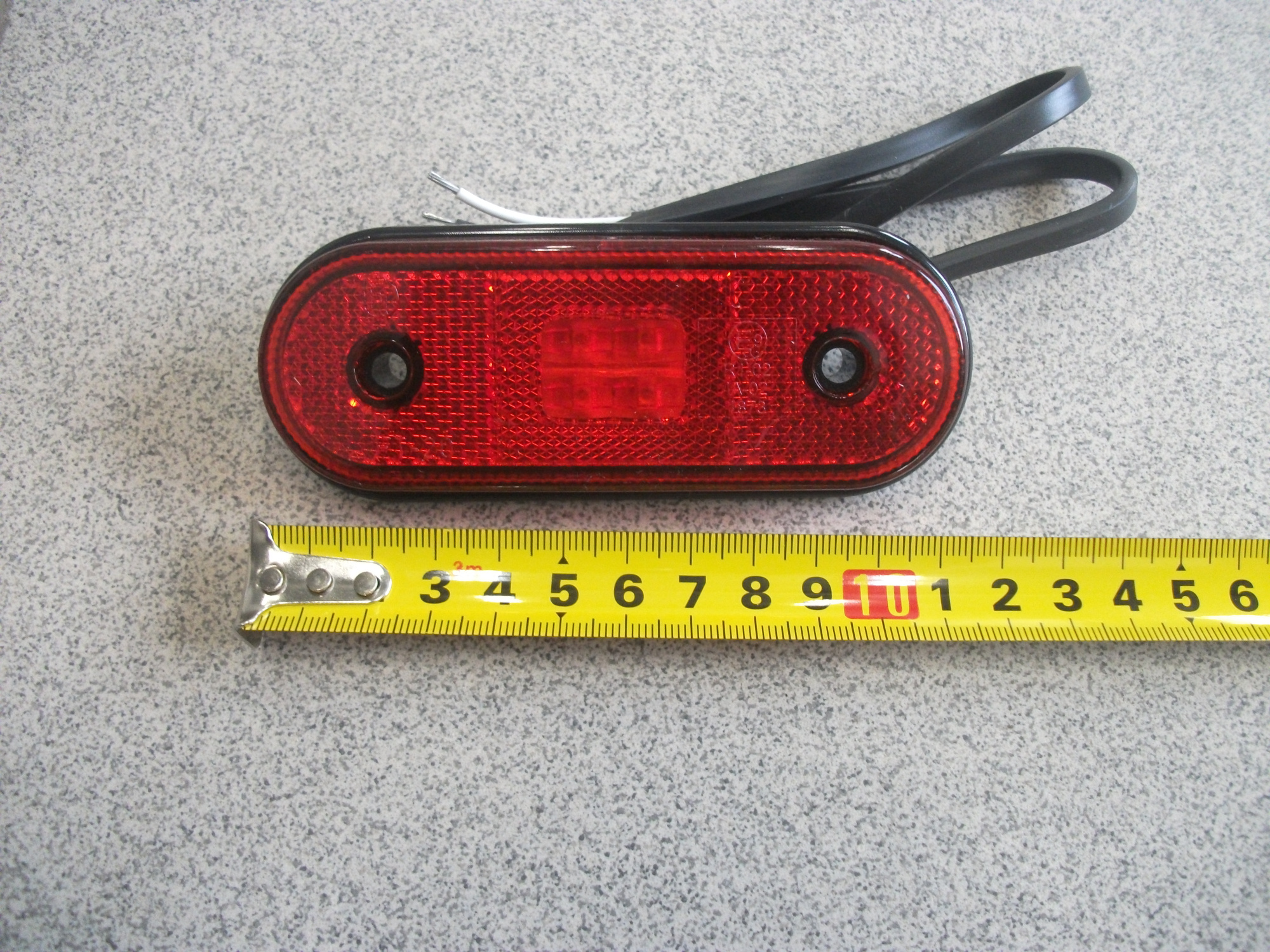 Фонарь   Габаритный  контурный   диодный   КРАСНЫЙ   FRISTOM  12-30v   FT020CLED