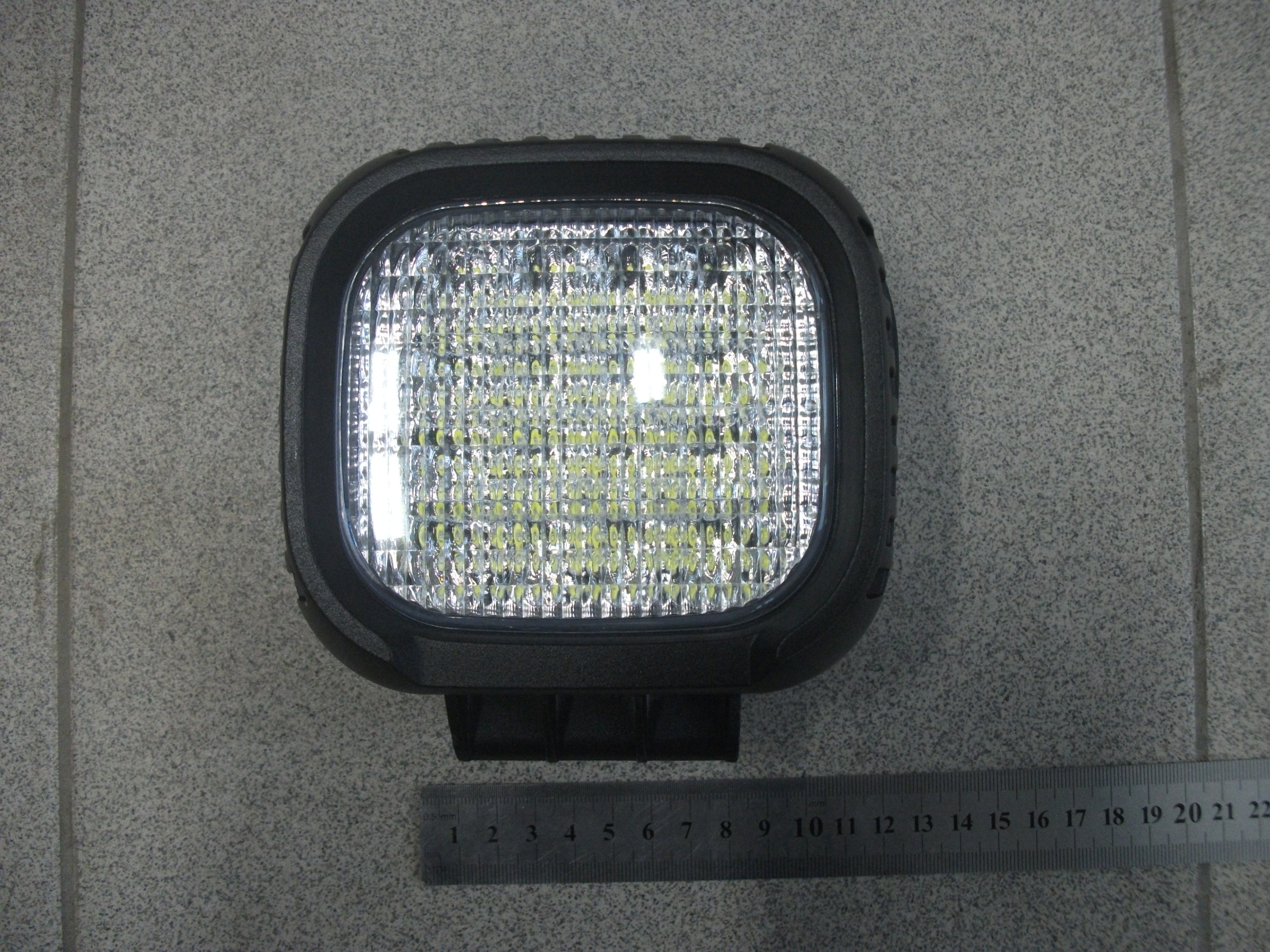 Фара   Противотуманная   48w  12-24v   G0234