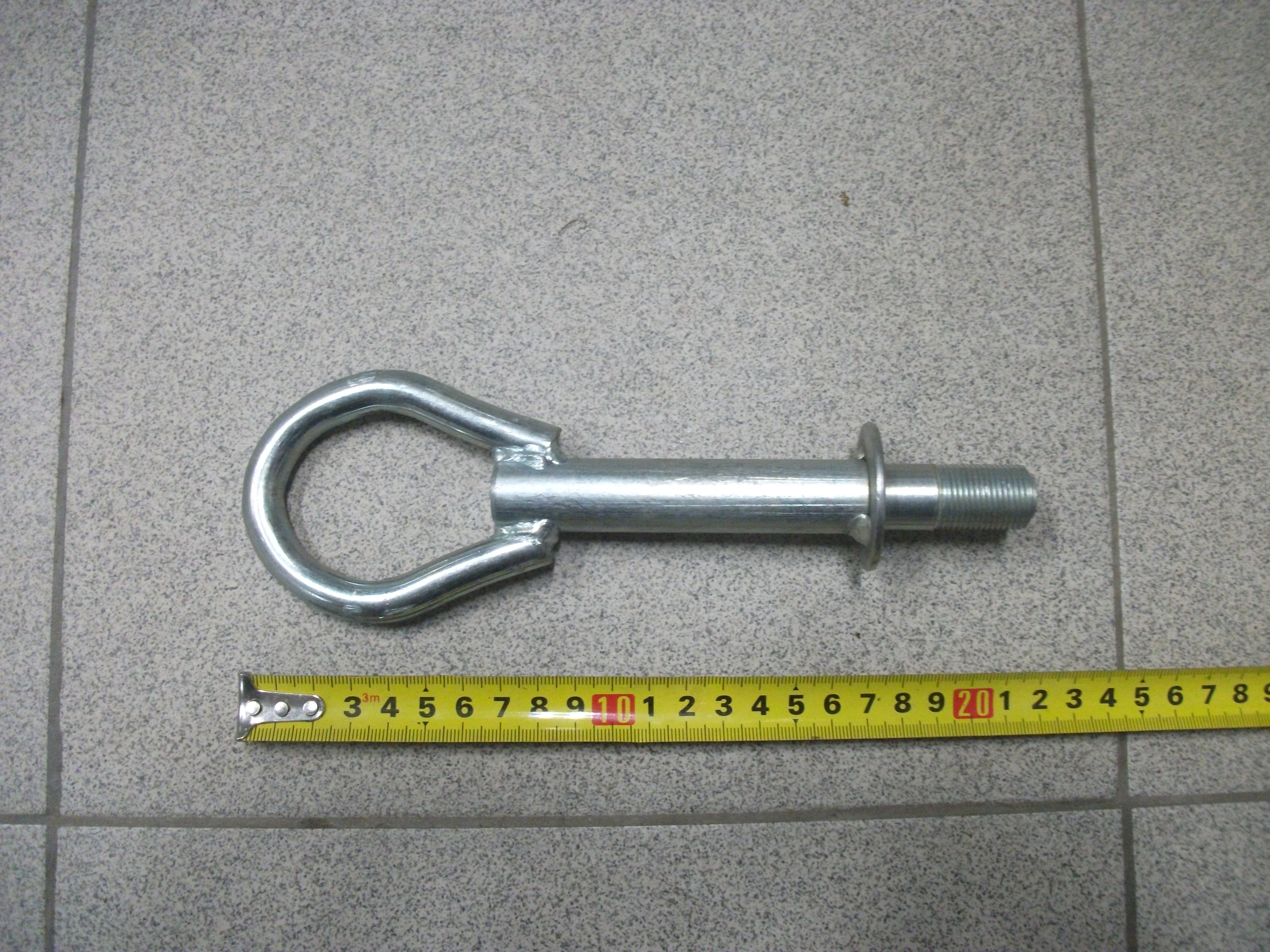 Крюк буксировочный  М18х1.5     Vesta