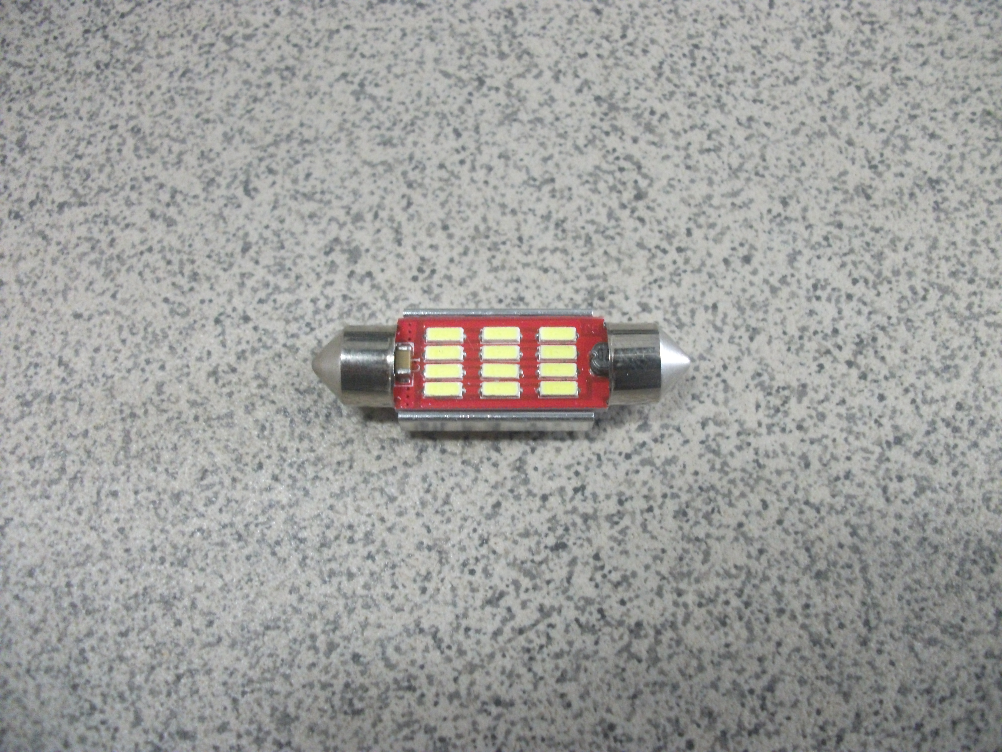 T11  Светодиод  салонный 39 мм   12 SMD  радиатор   12-24V