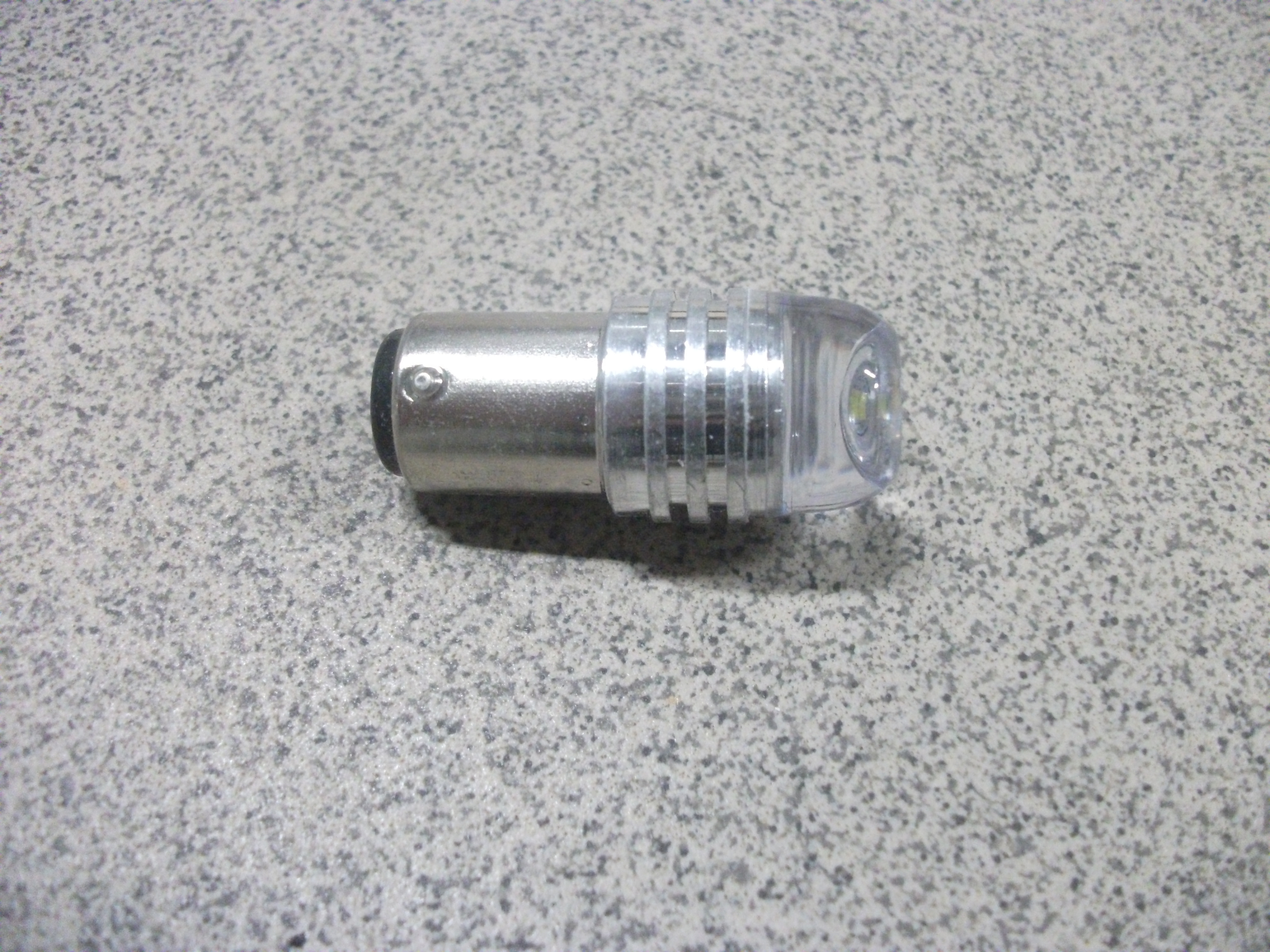S 25 Светодиод  2-х контактный 3 SMD   +   линза     24V