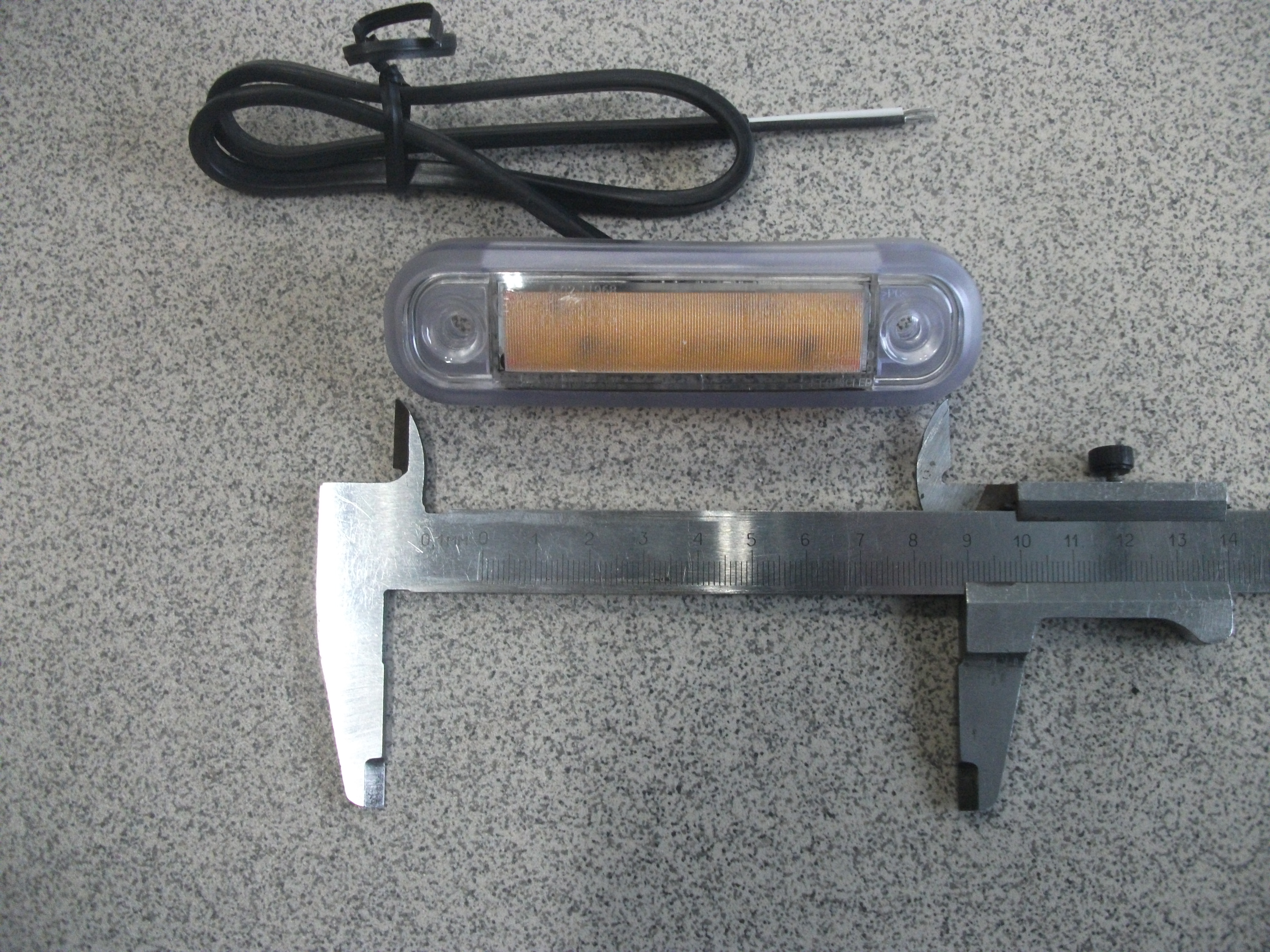 Фонарь   Габаритный  контурный   диодный   ЖЕЛТЫЙ   FRISTOM  12-30v   FT045ZLED