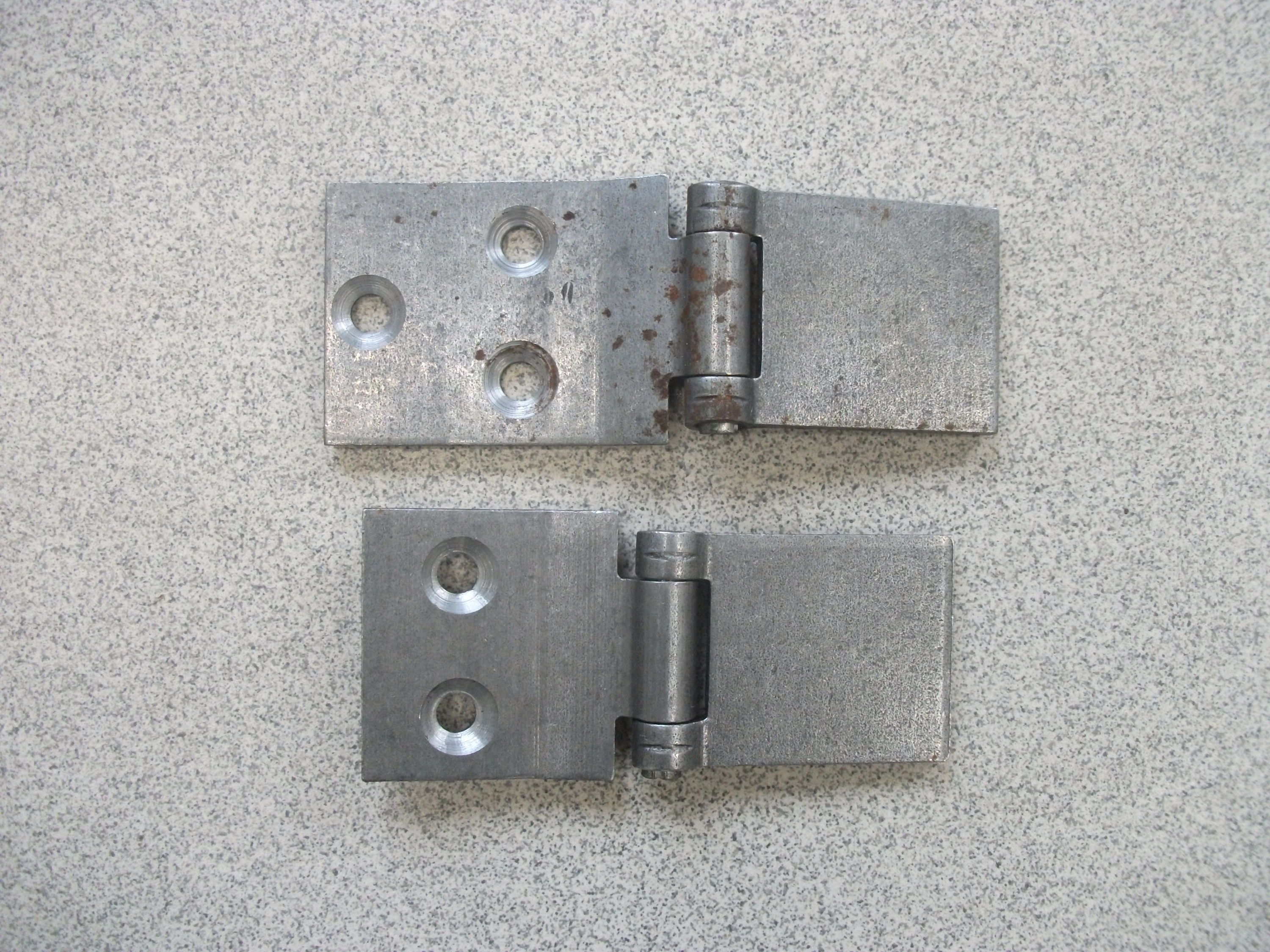 Петли   Двери  2101  верх+низ     21010-6206014/30-00