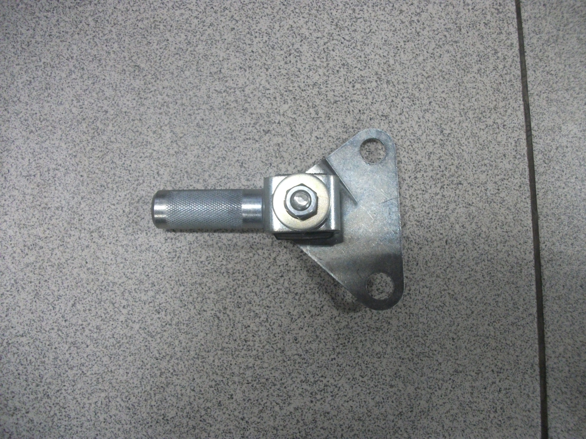 Кронштейн  Крепления  Реактивной  тяги  КПП   1118