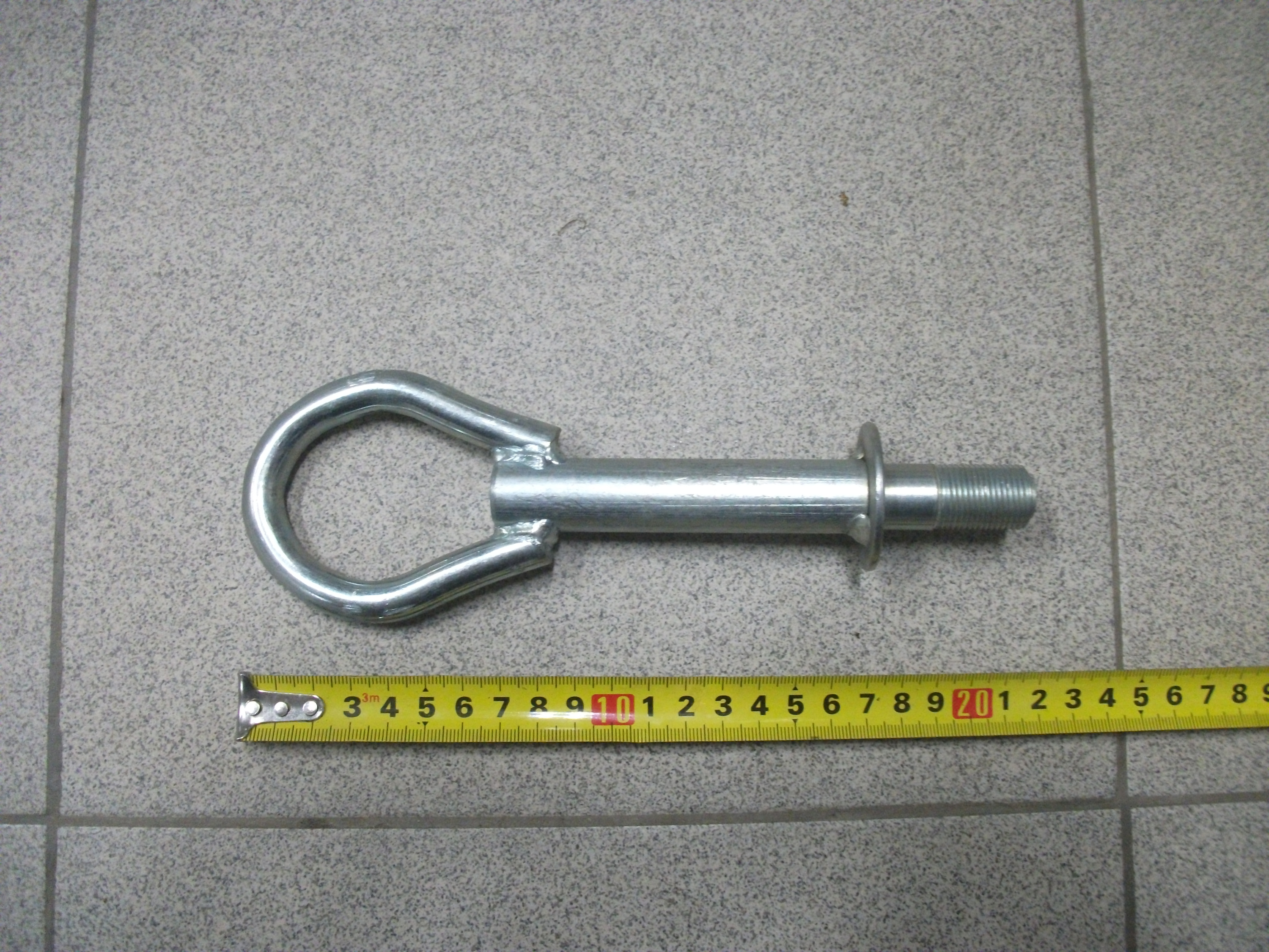 Крюк буксировочный  М18х1.5     Vesta