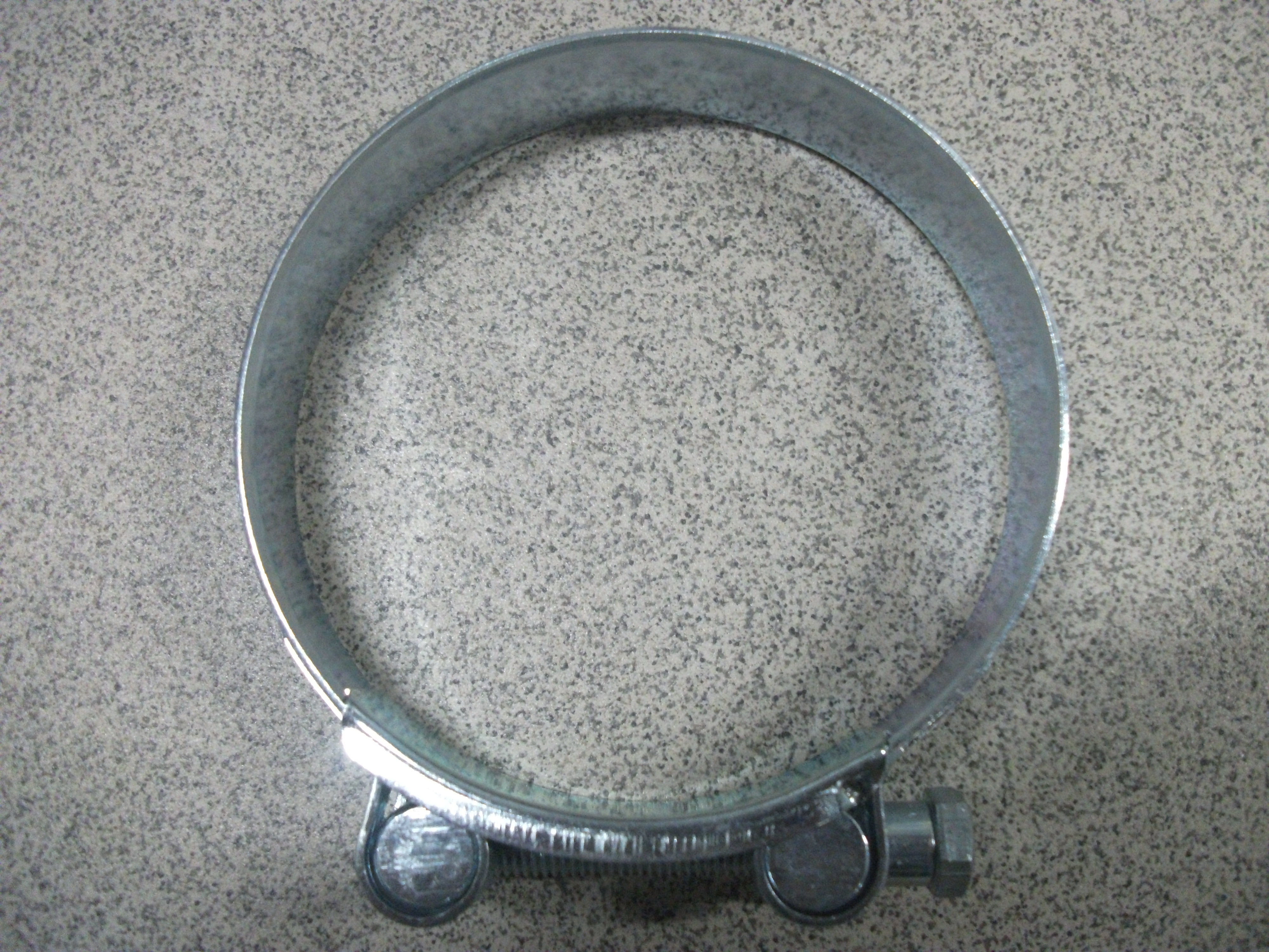 Хомут   KVP       силовой, тип ROBUST, 98-103