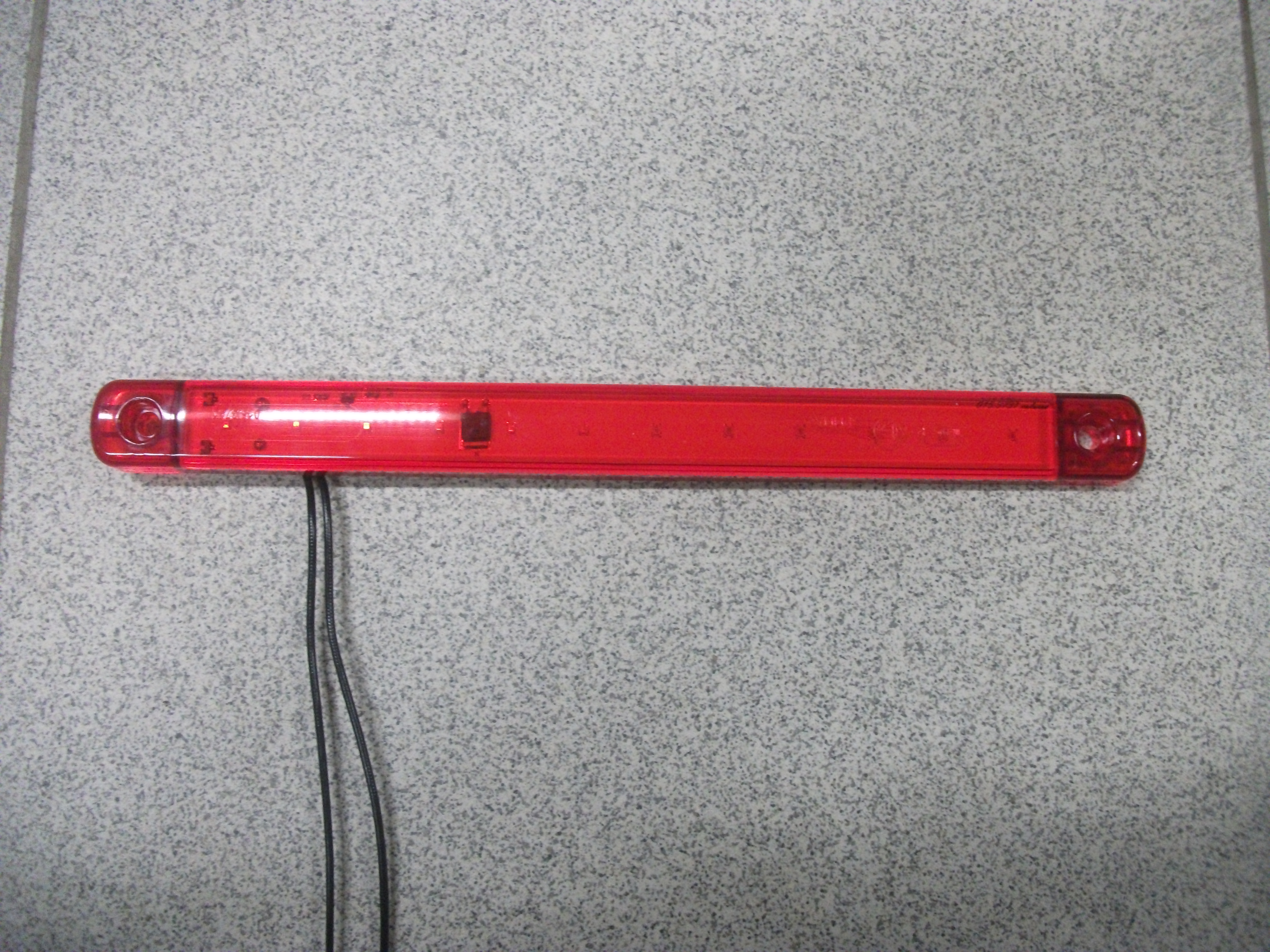 Фонарь   Габаритный  контурный   диодный   КРАСНЫЙ   L-240   (12 диода)(12-24V)  SLIM  015.3731-01