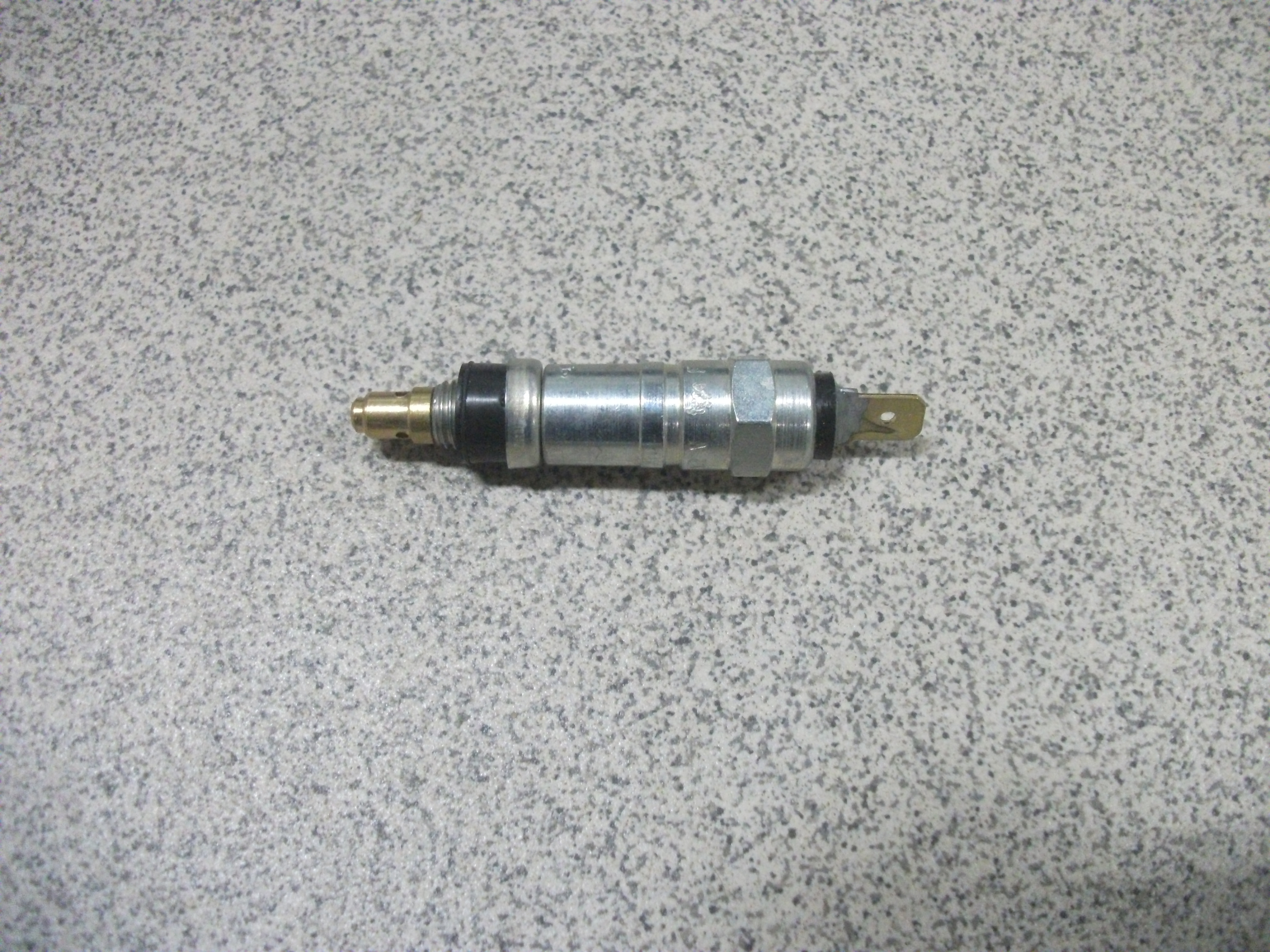 Клапан   Электромагнитный   Карбюратора   REKARDO   RR12028     2110