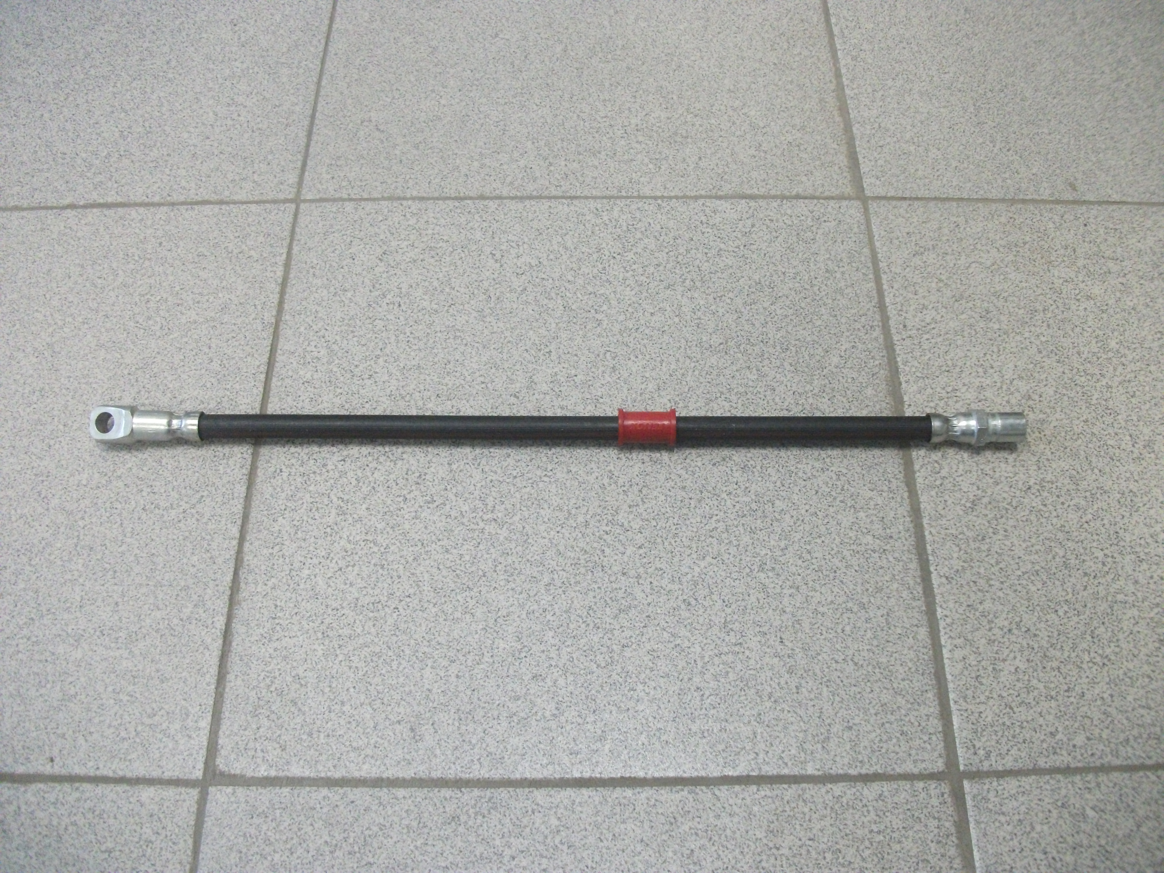 Шланг тормозной передний  2121   низ   корот  PILENGA    
