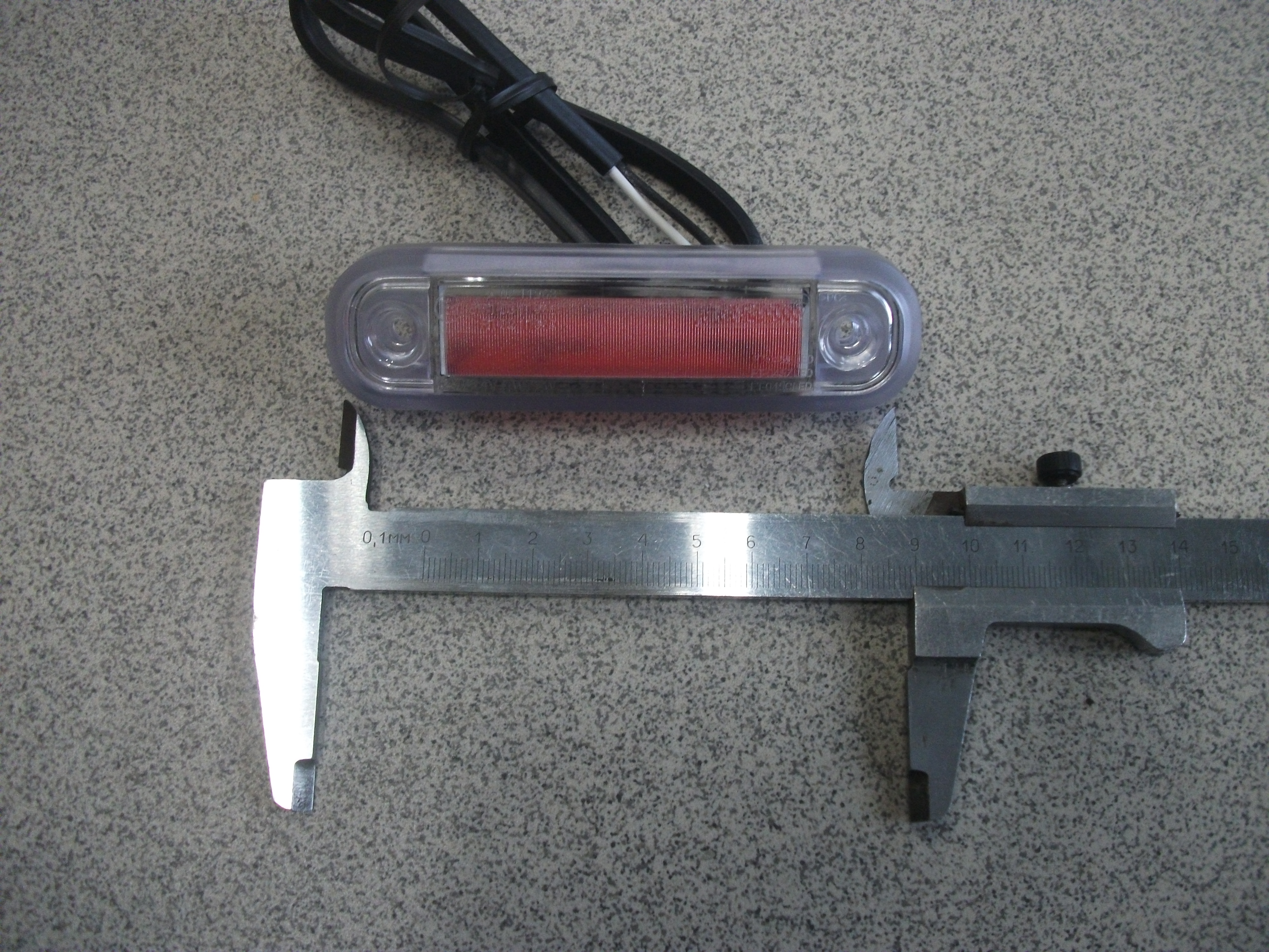 Фонарь   Габаритный  контурный   диодный   КРАСНЫЙ   FRISTOM  12-30v   FT045CLED