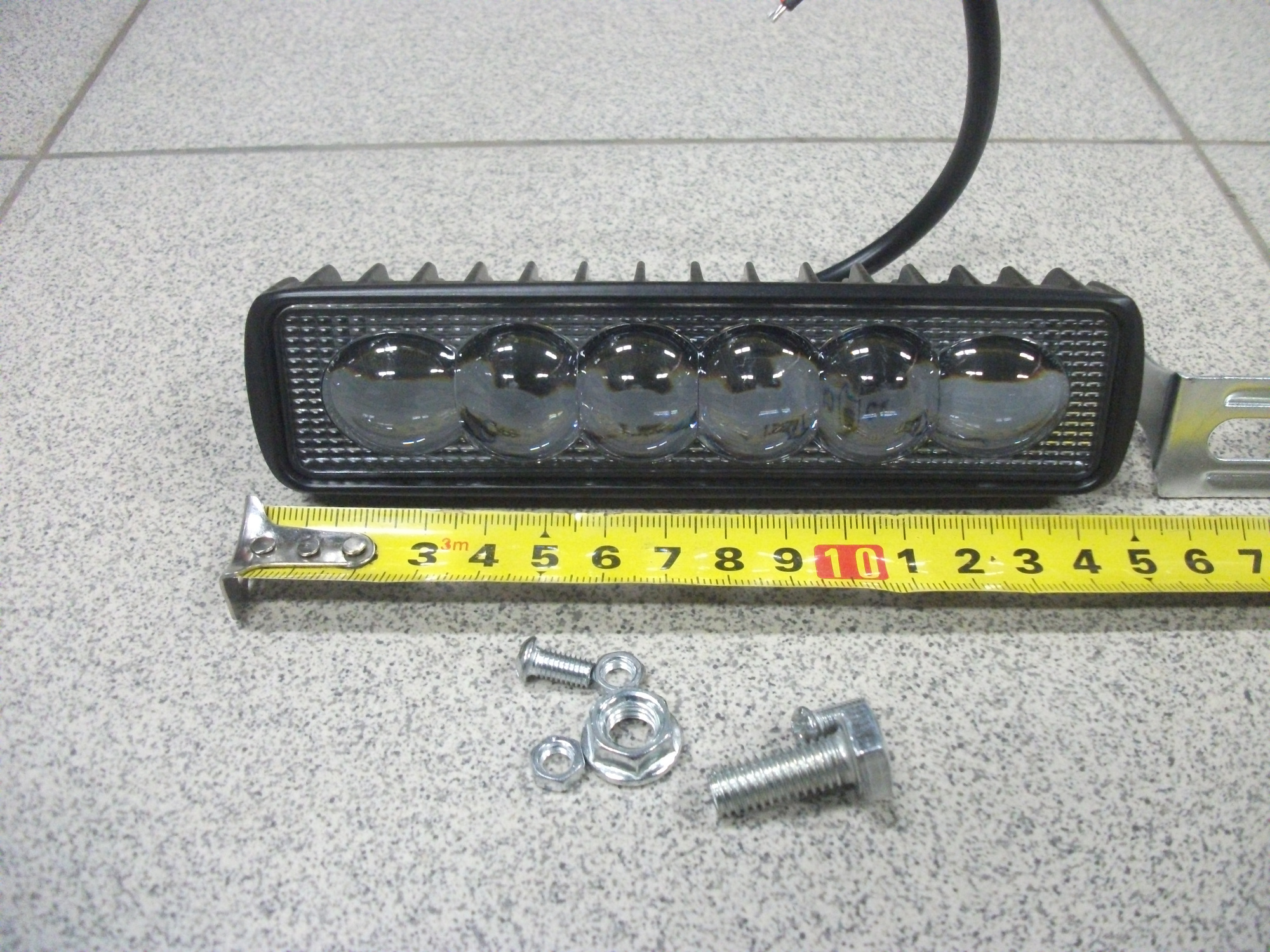 Универсальные дневные  ходовые огни  линия   48W   16 LED  M-64  G-0035