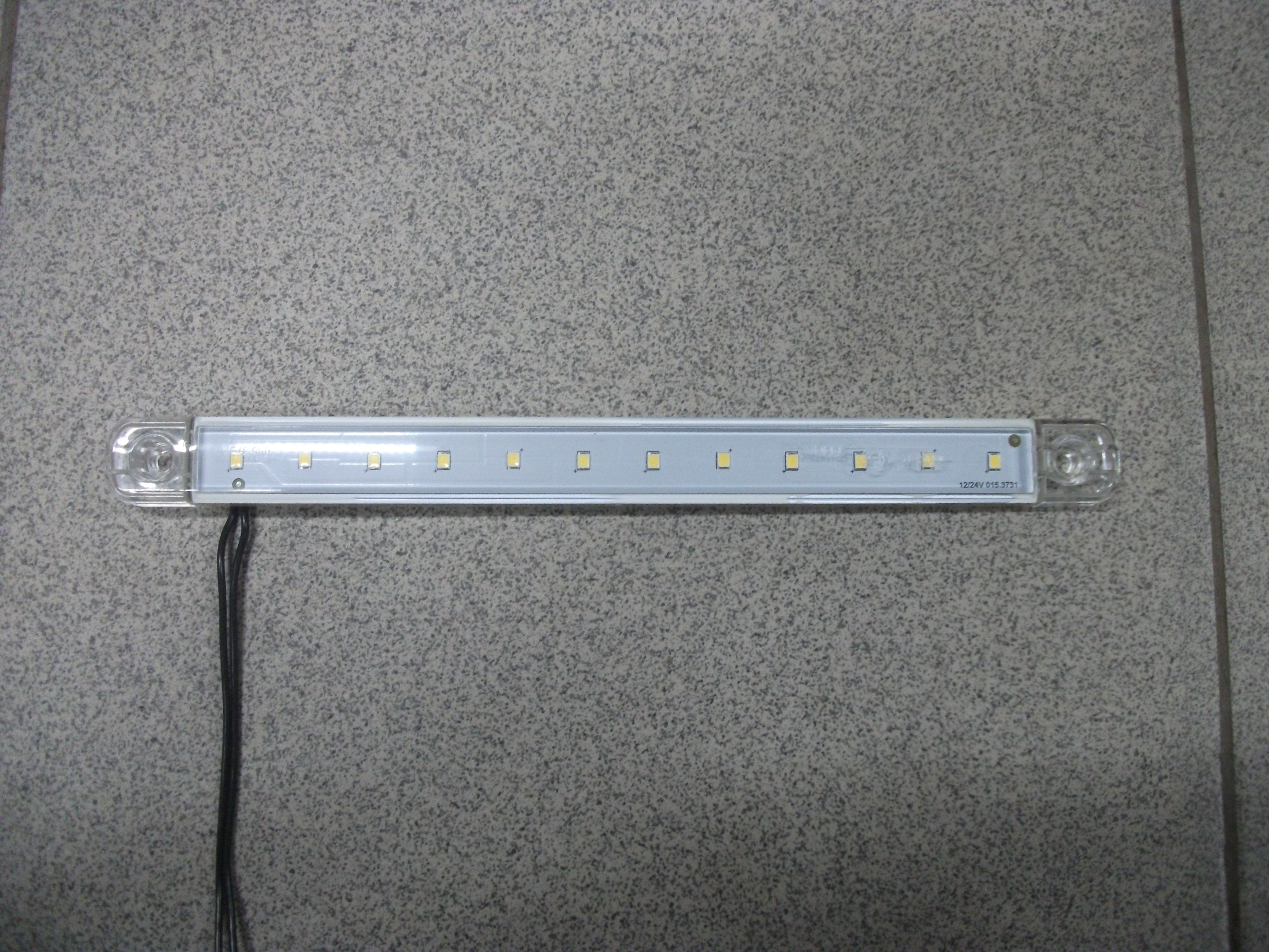 Фонарь   Габаритный  контурный   диодный   БЕЛЫЙ   L-240   (12 диода)(12-24V)  SLIM  015.3731