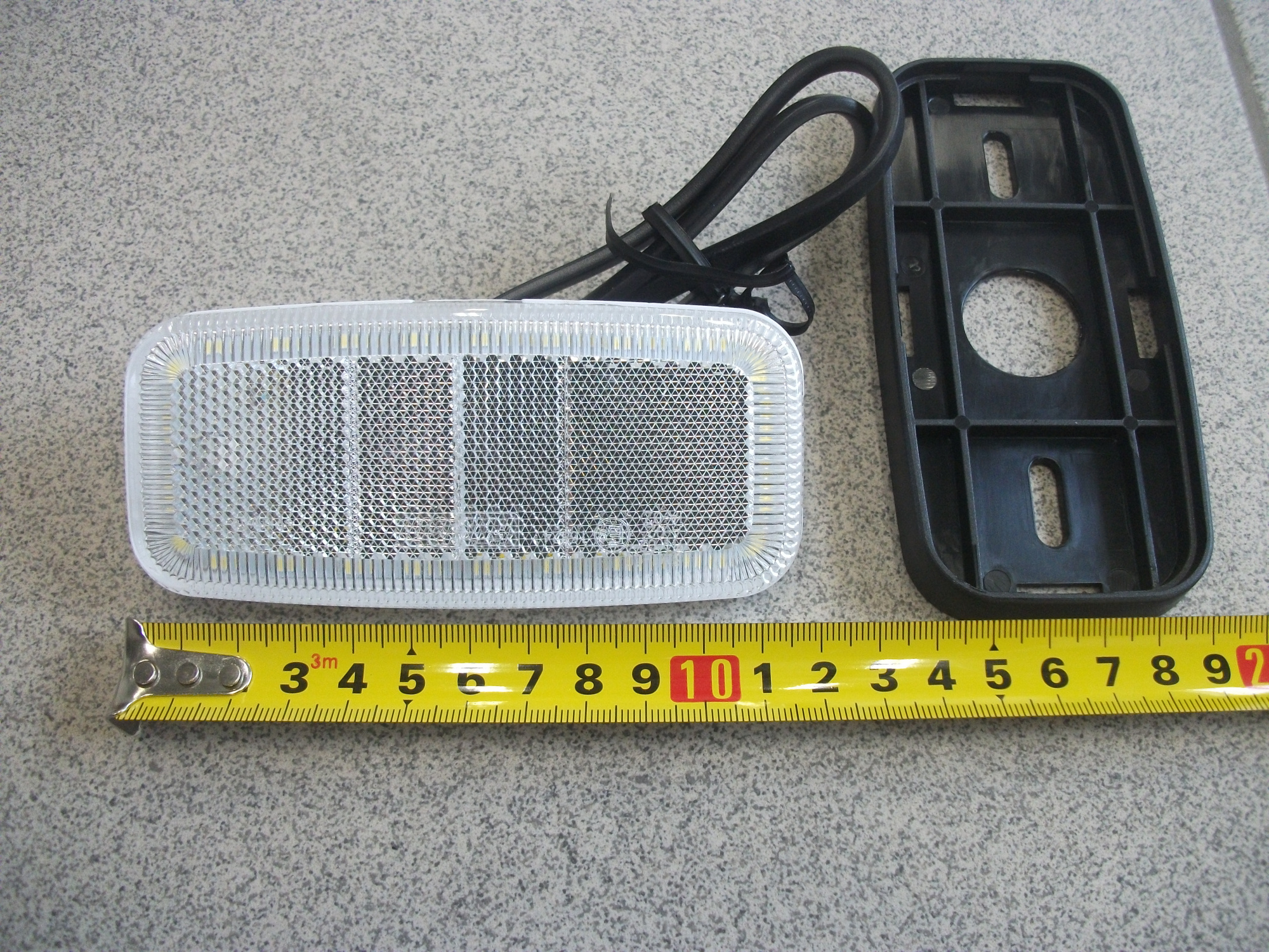 Фонарь   Габаритный  контурный   диодный   БЕЛЫЙ   FRISTOM  12-30v   FT075BLED