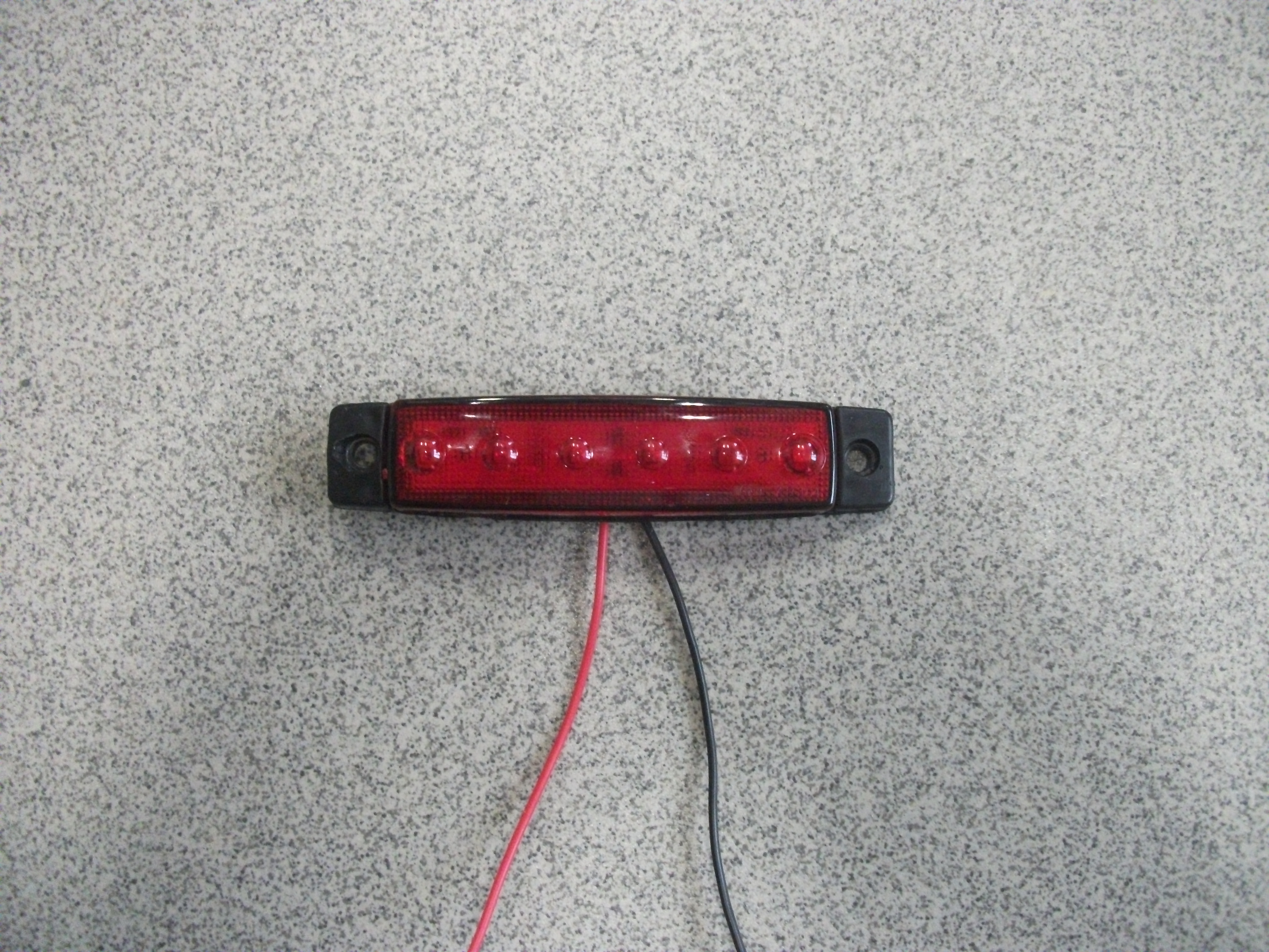 Фонарь   Габаритный  контурный   диодный       6 SMD   24v    КРАСНЫЙ