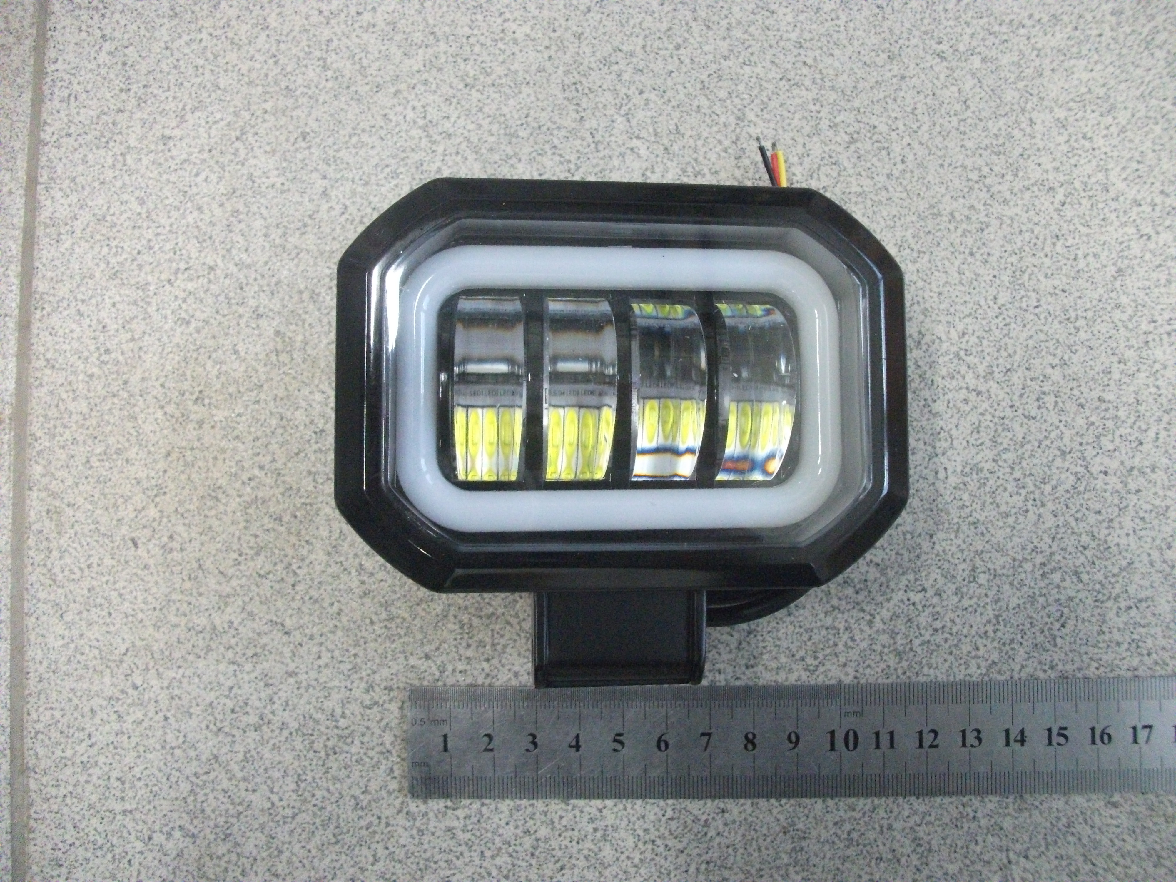 Фара   Противотуманная   36W  G0430   LED  ан.ТАСС-015 Квадрат  ангельские глазки